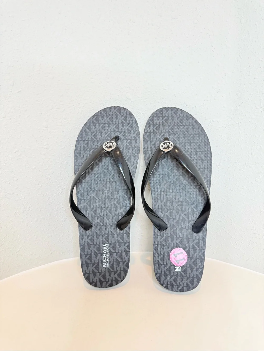 Michael Kors Signature Logo Black Women’s Slides Size 11 NEW